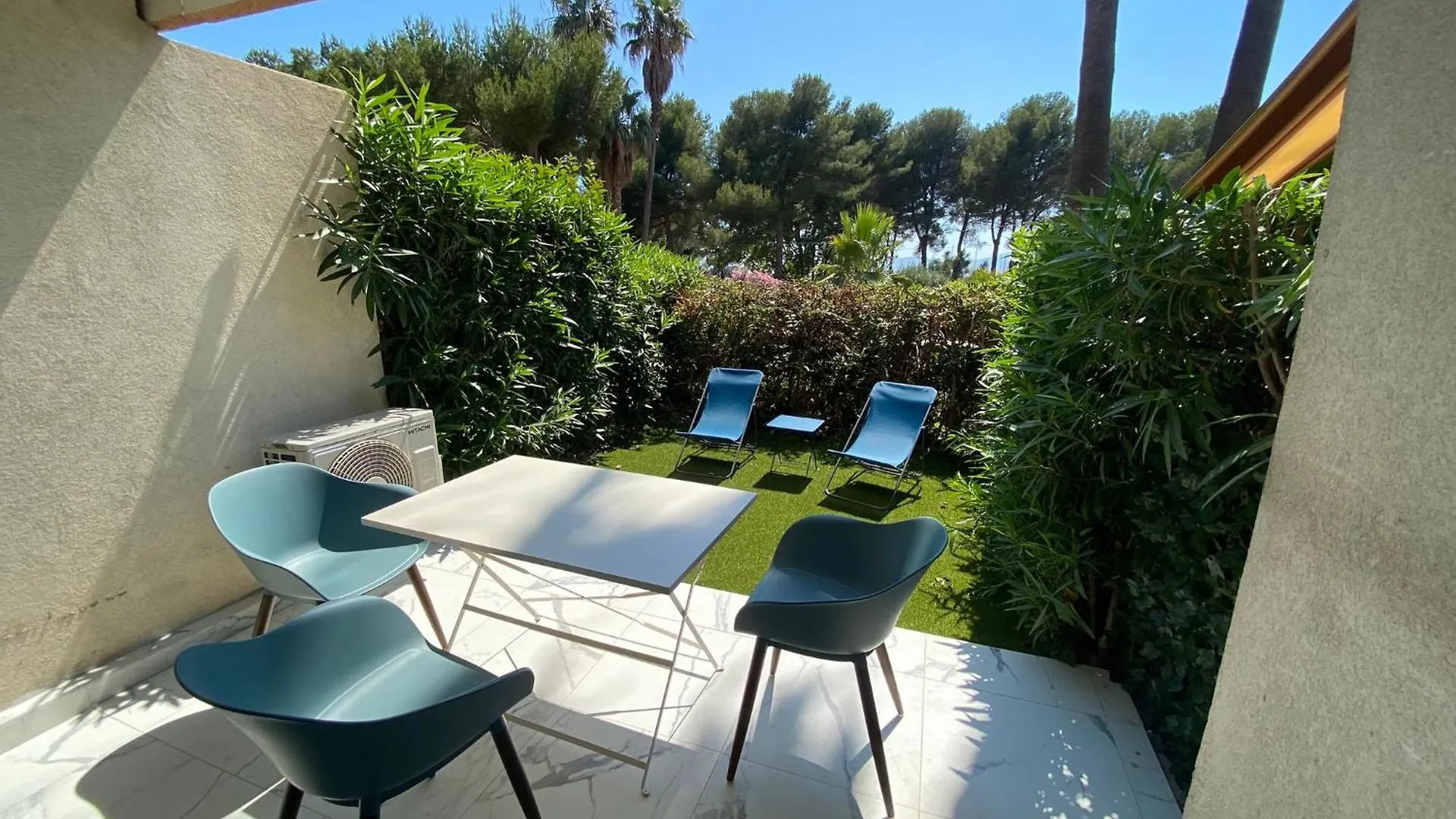Appartement Face Mer Et Port Santa Lucia Climatise Et Wifi Saint-Raphael