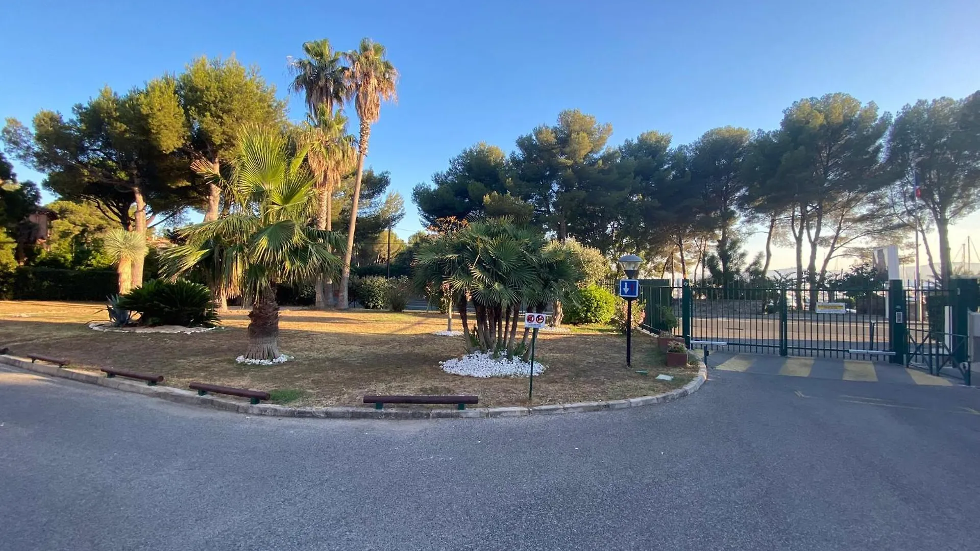 Apartmán Appartement Face Mer Et Port Santa Lucia Climatise Et Wifi Saint-Raphaël